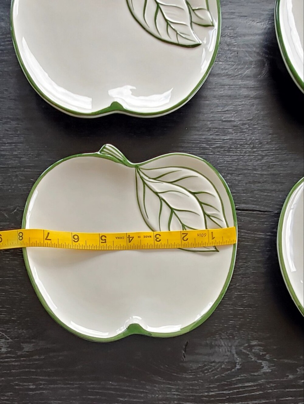 Zanolli Made In Italy White Green Ceramic Apple Shape Plates, Set 5, EUC - Picture 13 of 14